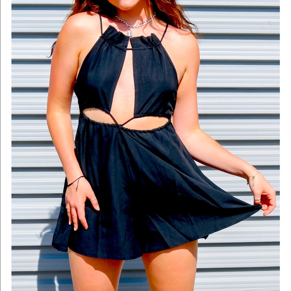 Copper closet black romper NWT